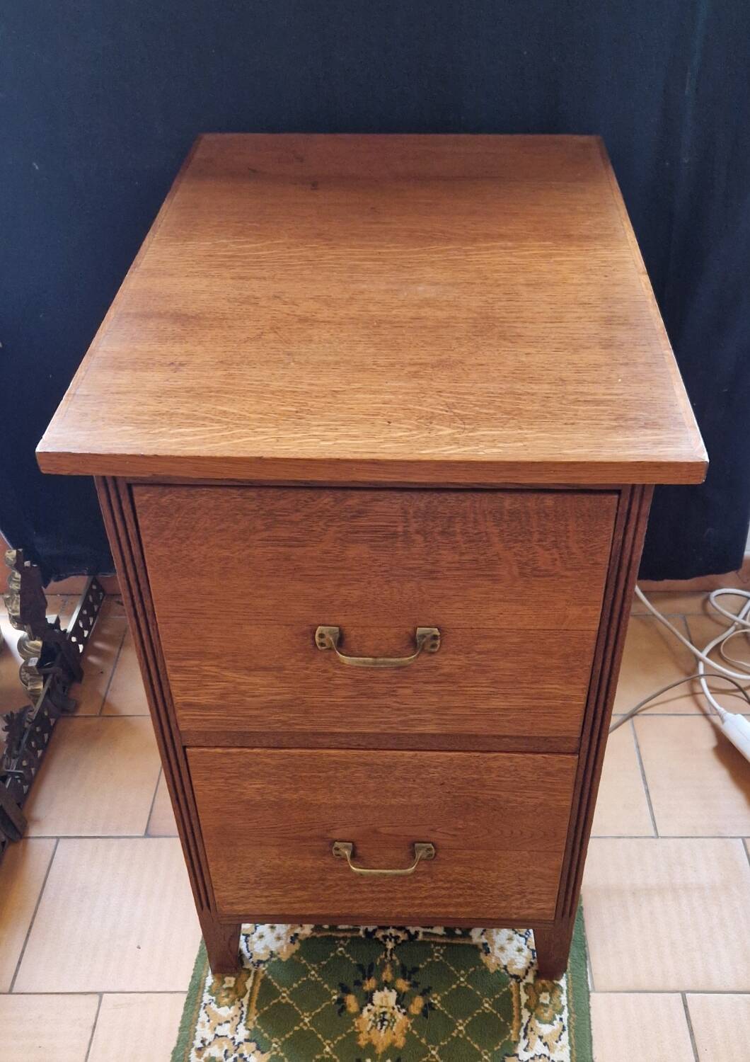 Architect's cabinet with 2 drawers