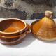 Plat à tajine artisanal en terre cuite
