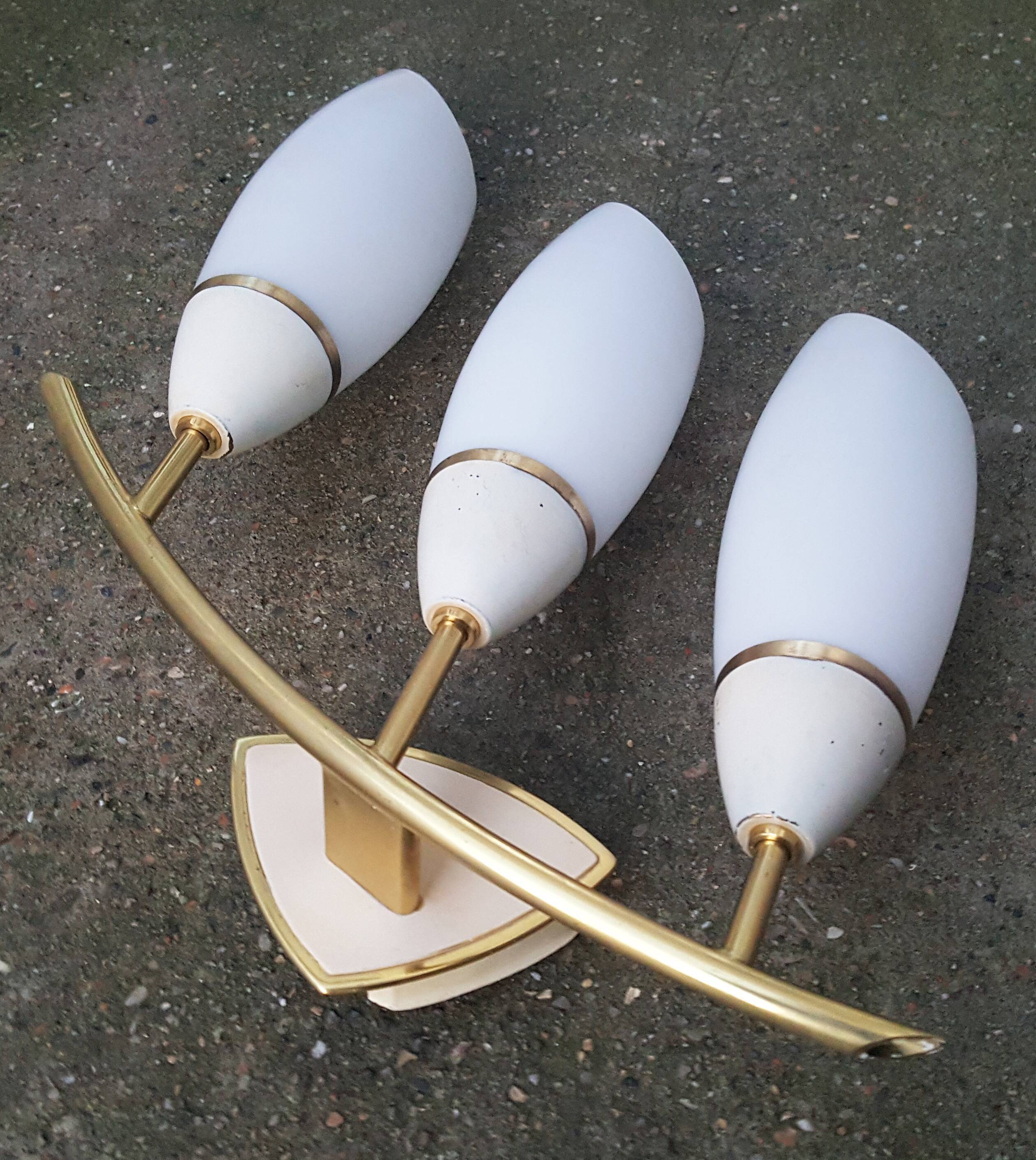 Apply triple circa 50s rockabilly.