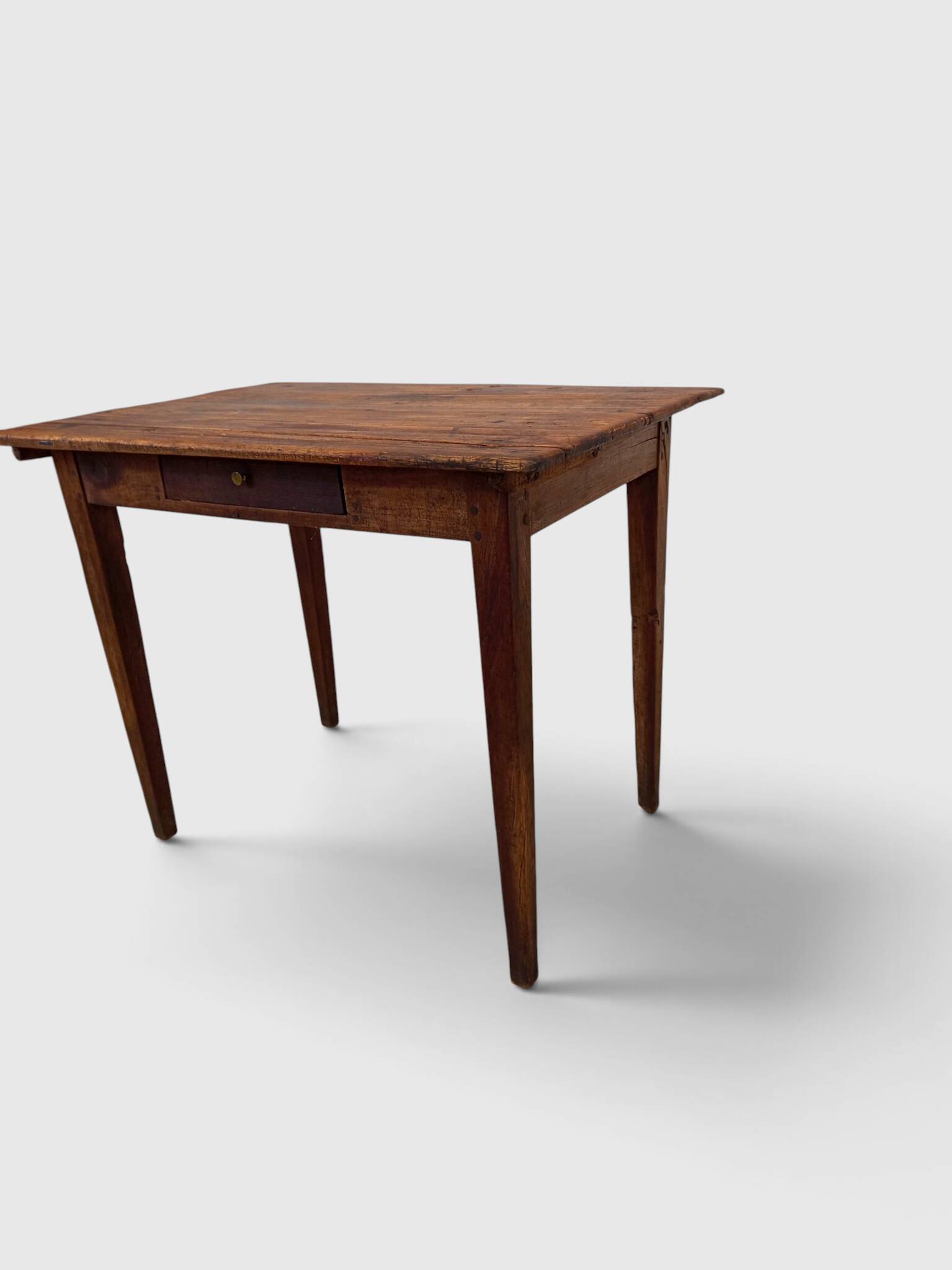 Petite table de ferme rustique en bois massif – Fin XIXe / Début XXe