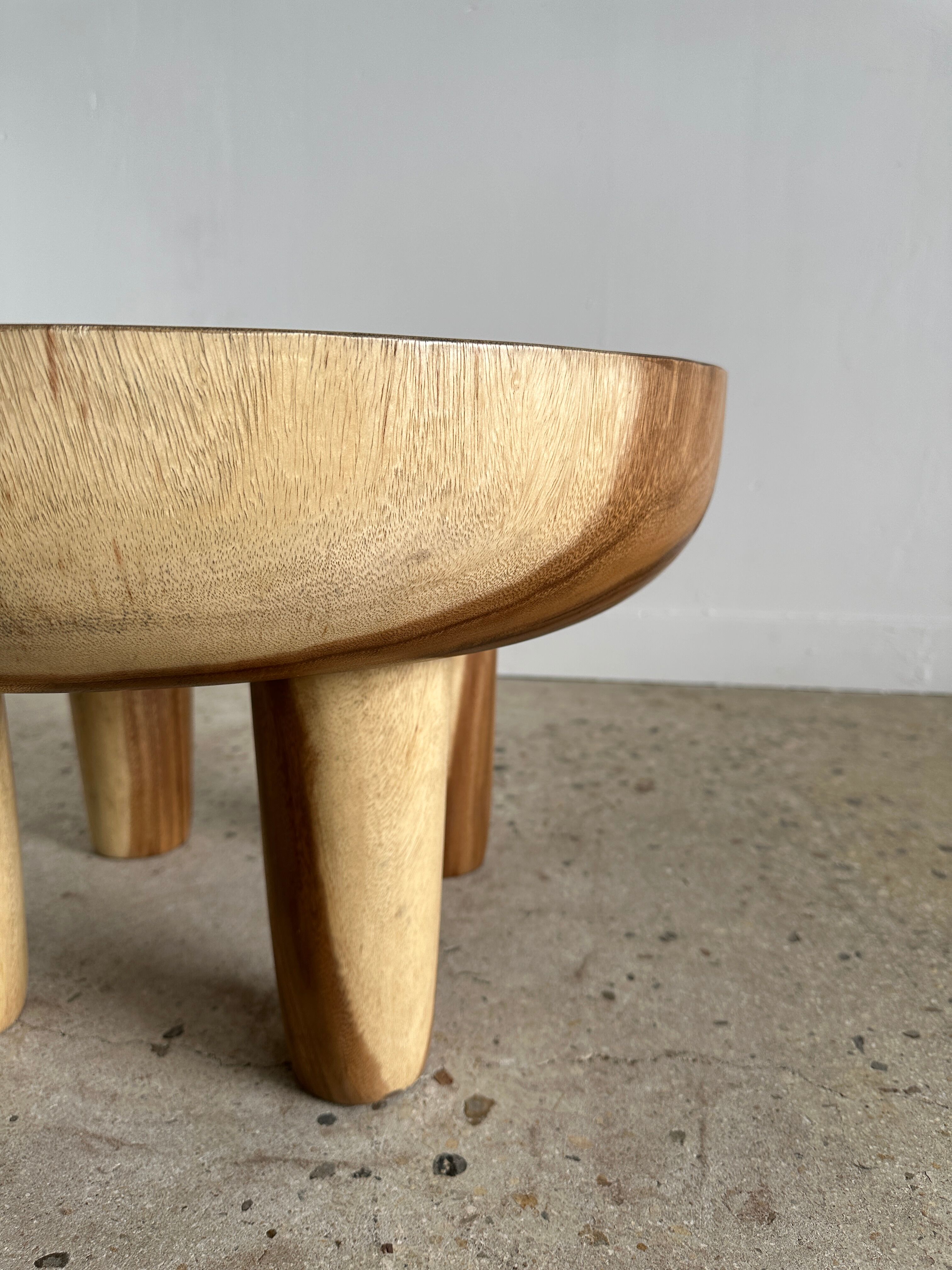 Coffee table, quadripod suar coffee table