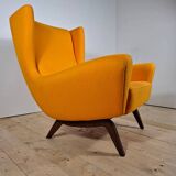 Armchair Model 110 by Illum Wikkelsø for Søren Willadsen – Denmark 1950s