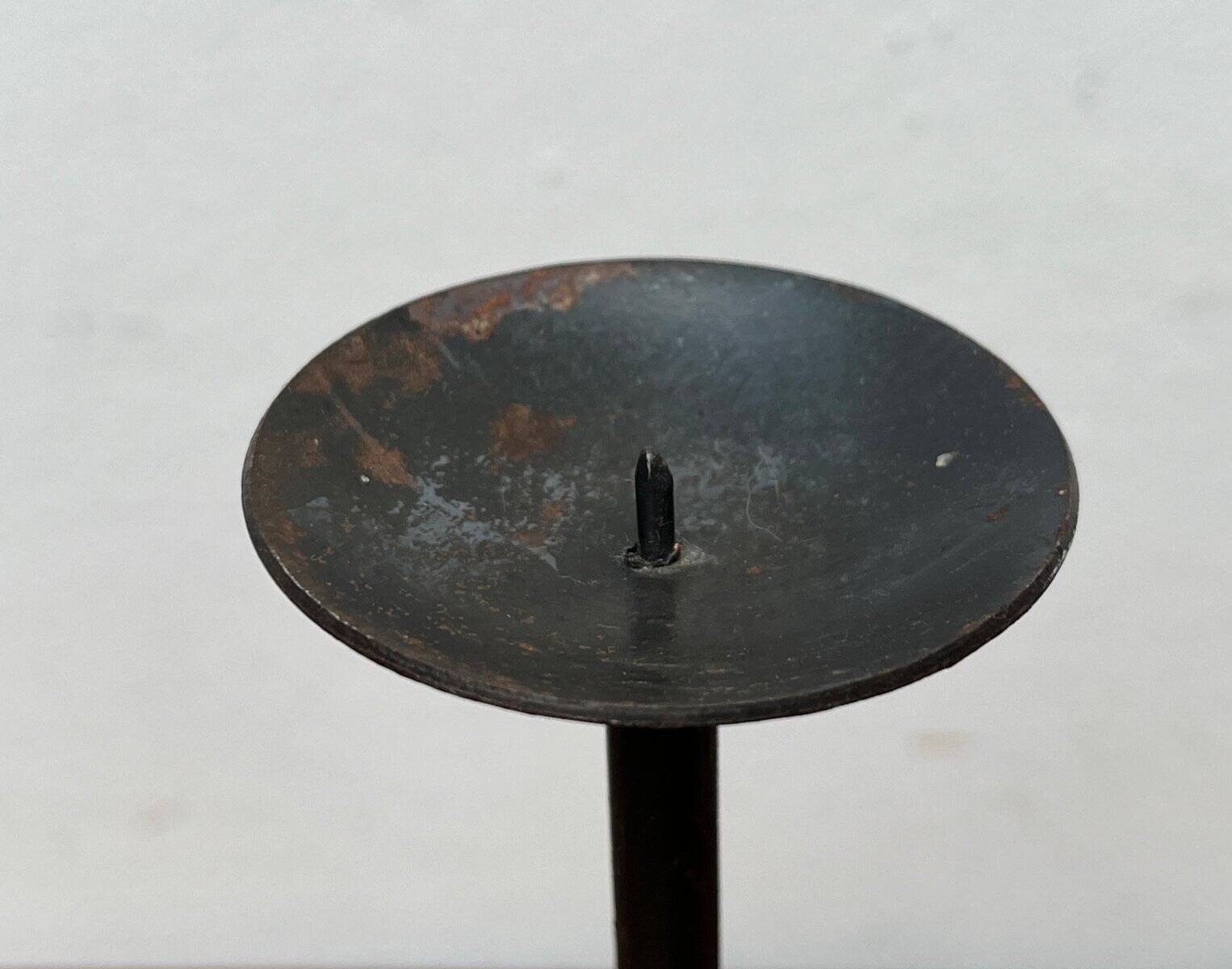 Mid-century brutalist extendable wrought iron floor chandelier, 1960s.