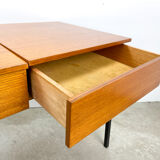 Retro minimalistic desk