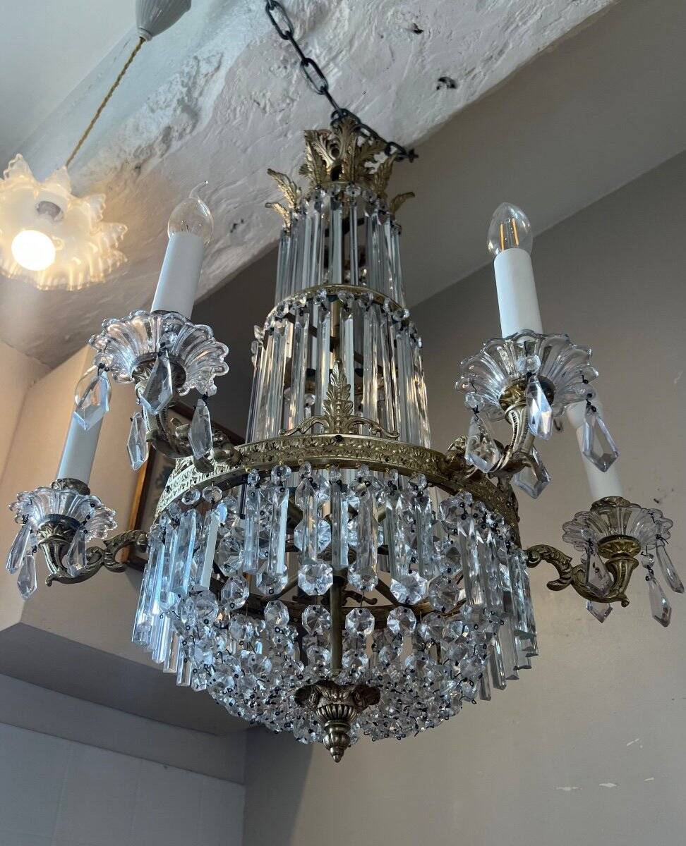 Crystal lustre, late 19th century