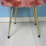 Pink moumoute chair
