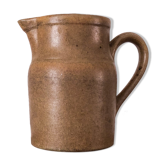 Digoin sandstone pitcher
