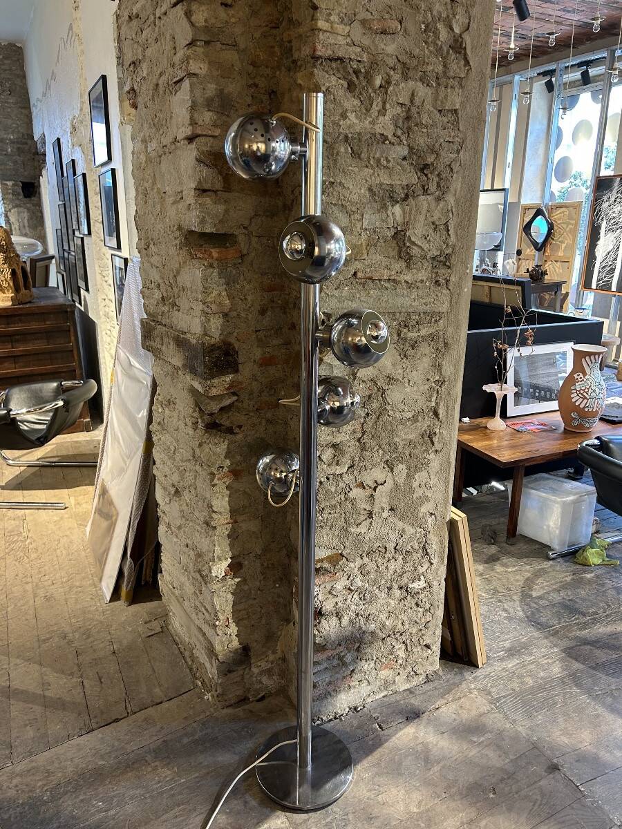 Rare magnetic eyeball floor lamp by Goffredo Reggiani