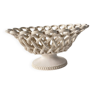 Pichon uzes earthenware basket