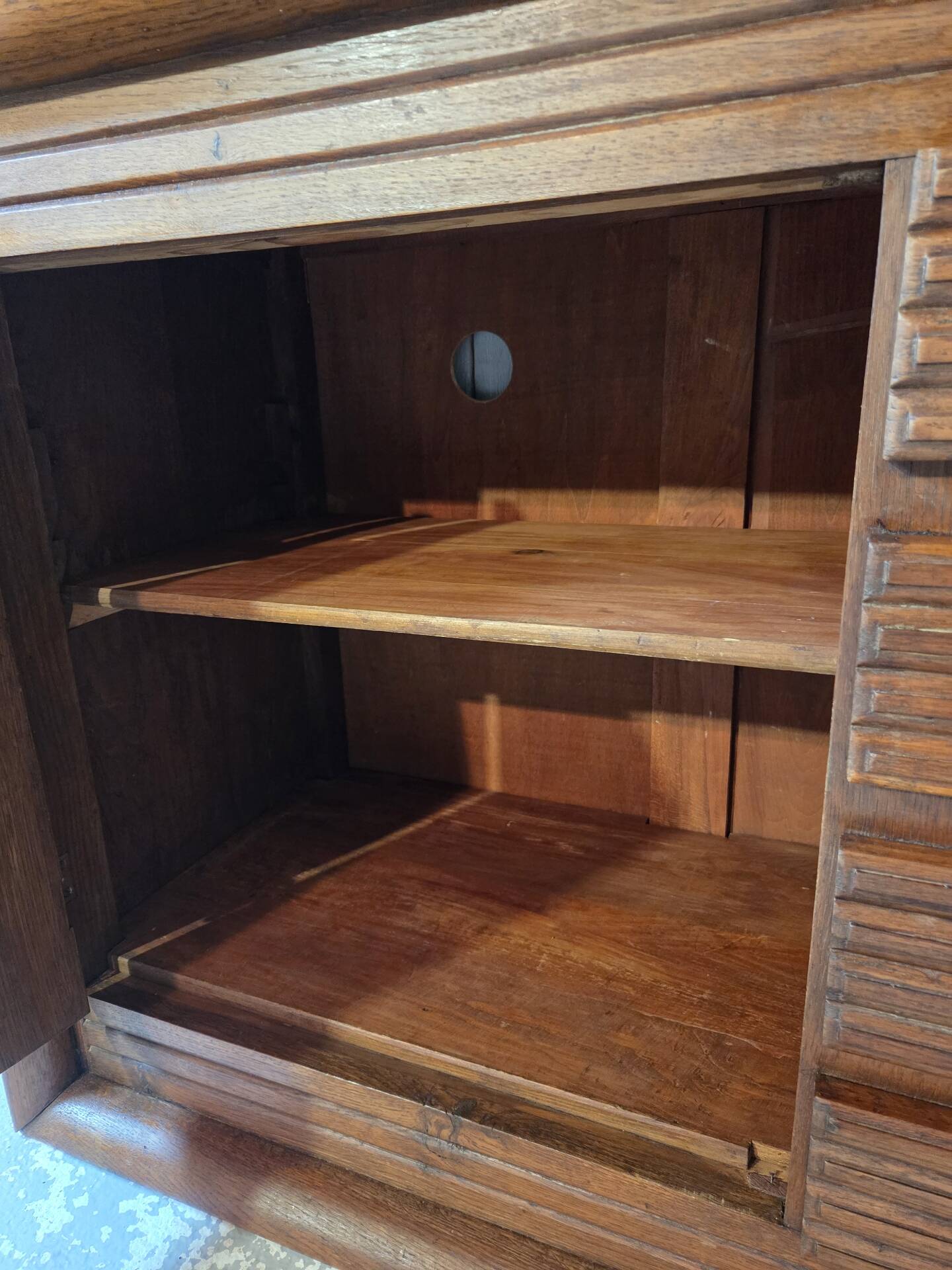 Buffet brutaliste