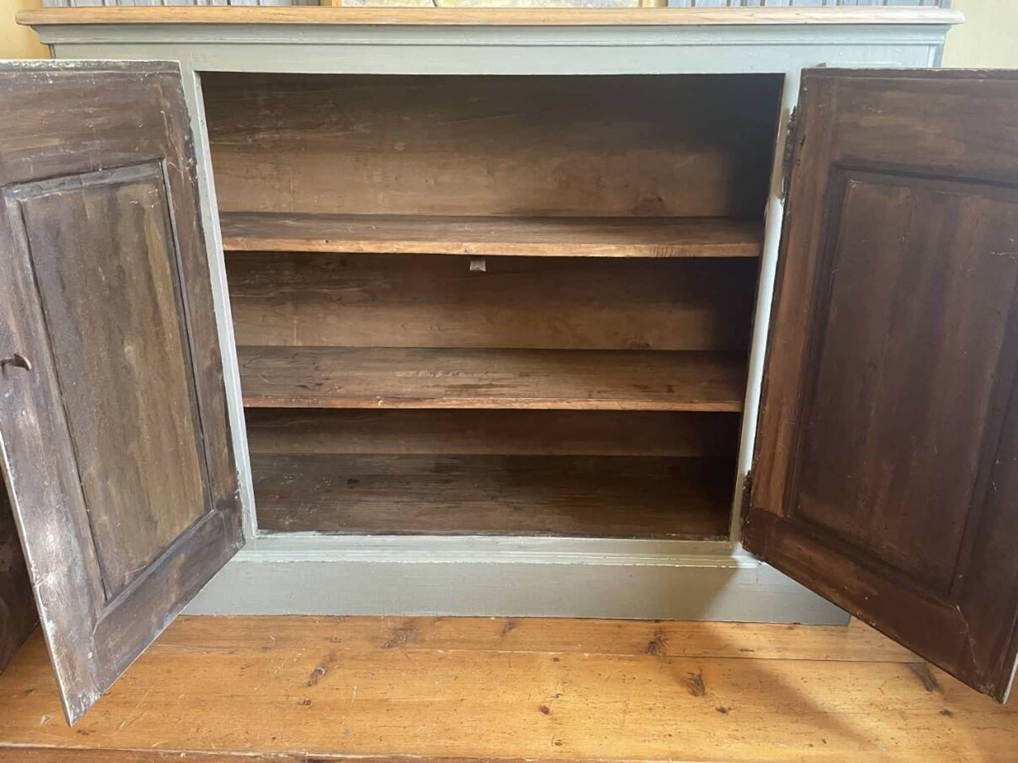 Large kitchen buffet cupboard chest of drawers