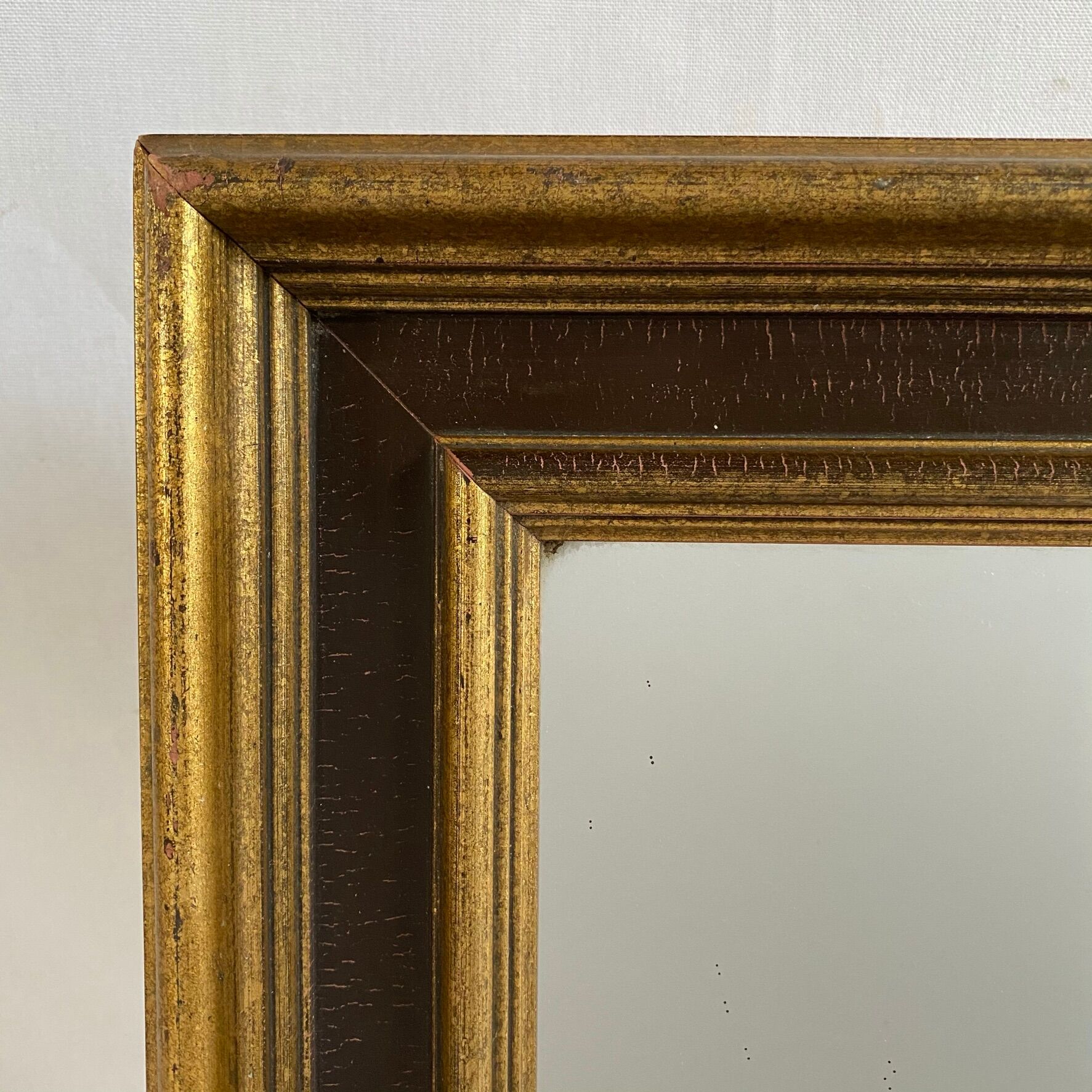 Golden leaf gold mirror