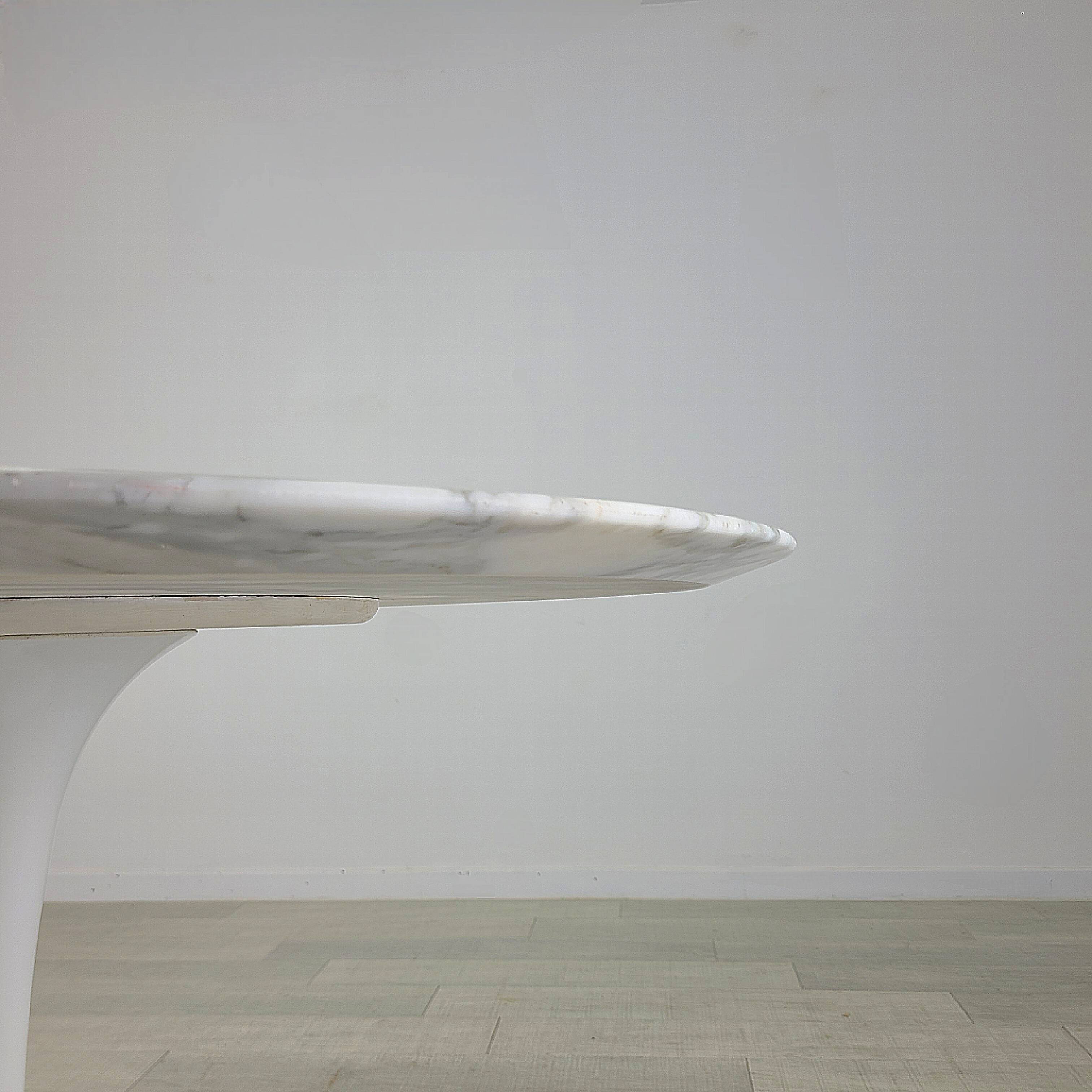 Knoll International Eero Saarinen dining table vintage 1970 marble