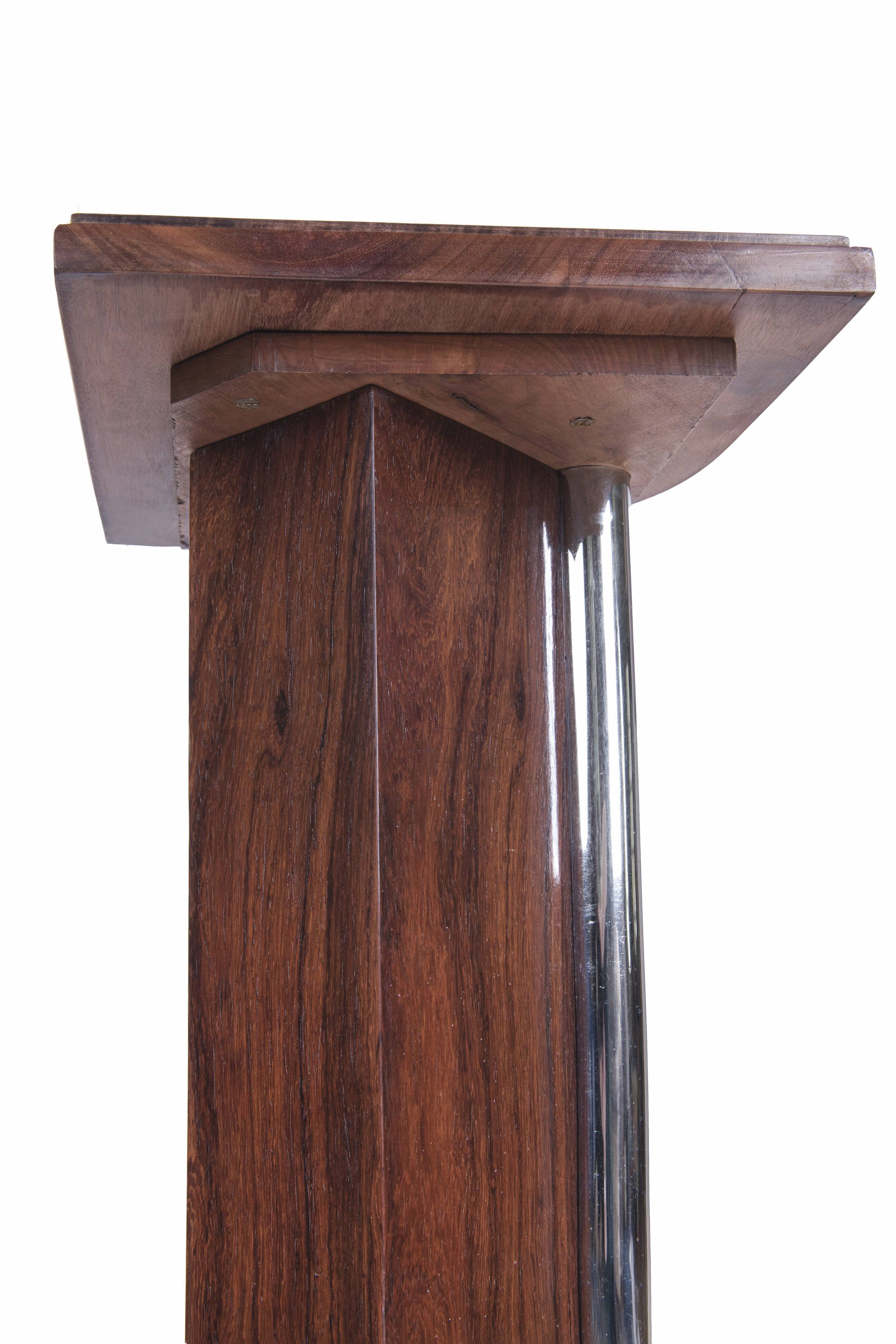 Art-deco Piedestal