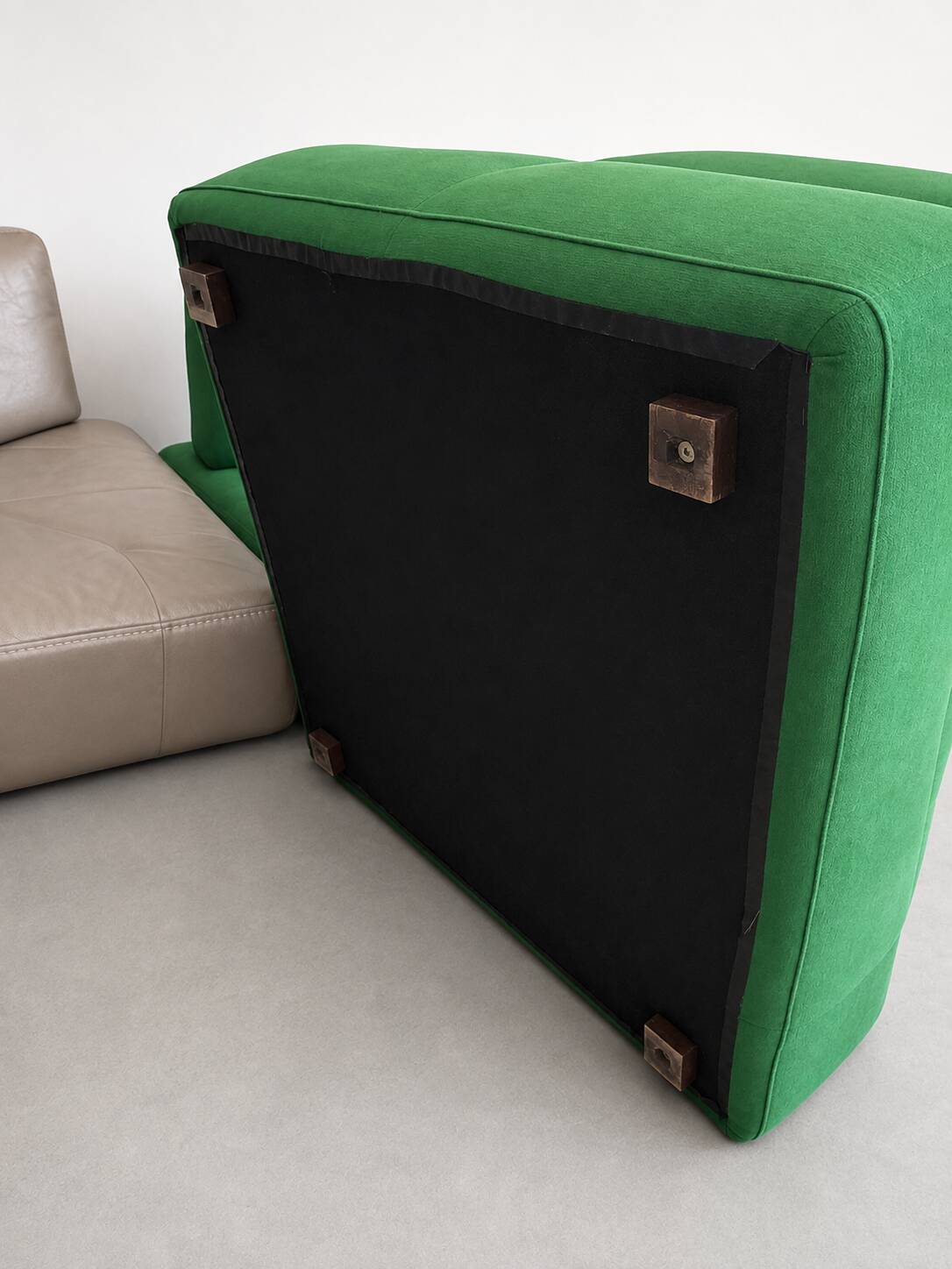 Roche Bobois ensemble model "Scénario"