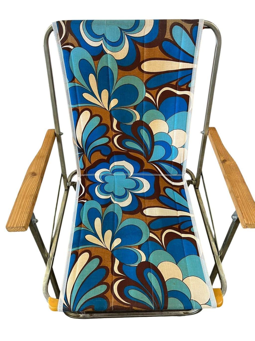 Vintage folding camping chair / garden chair / beach chair