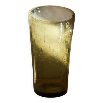 Large vase in blown and bubbled glass