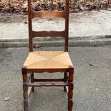 Solid wood dining chair with straw seat
