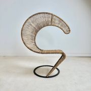 Fauteuil « Point d’interrogation » par Tom Dixon
