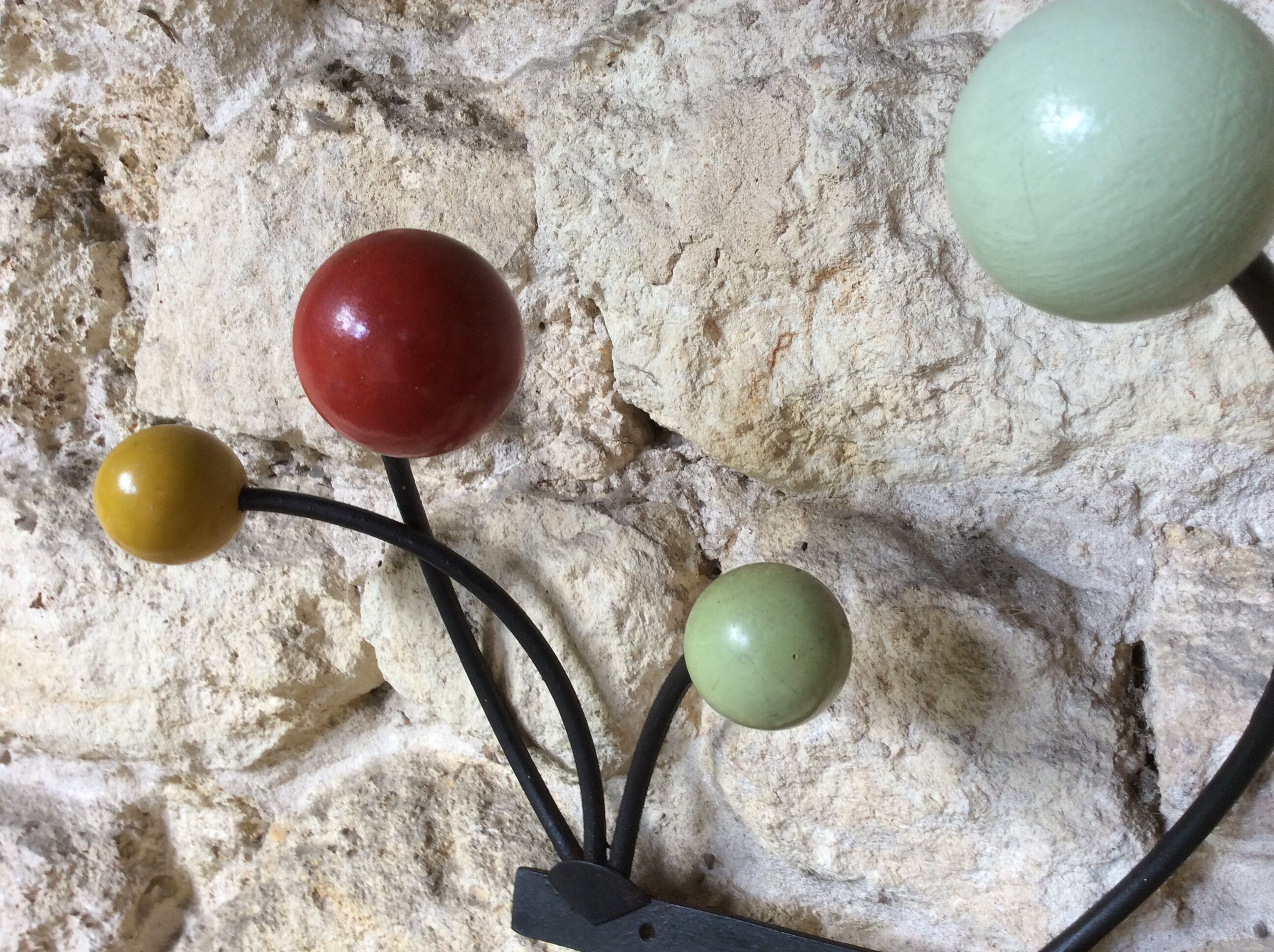 Wall coat rack 50s, colored balls