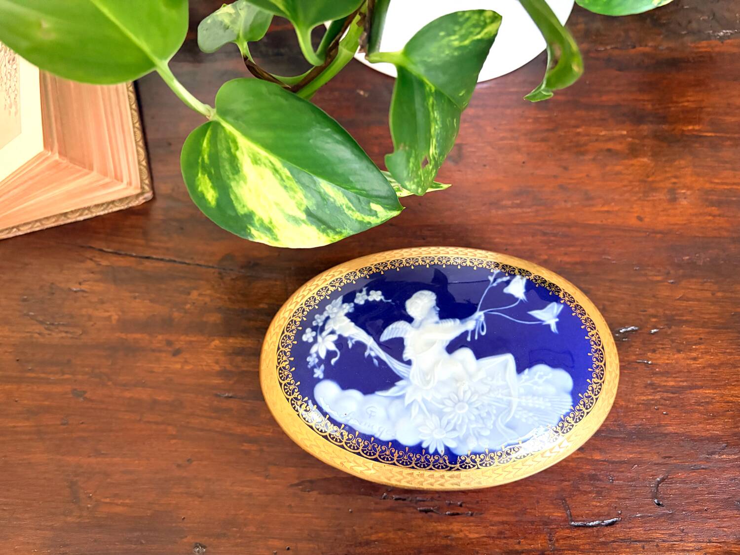 Limoges porcelain bonbonnière signed E. Chalais, 1950