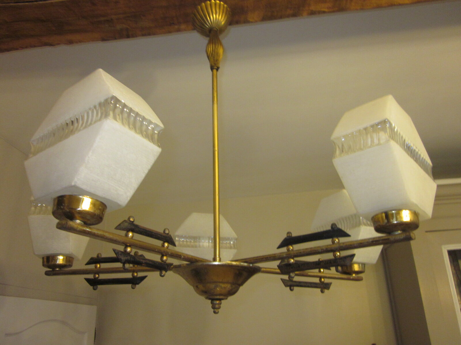 Chandelier of the 50s