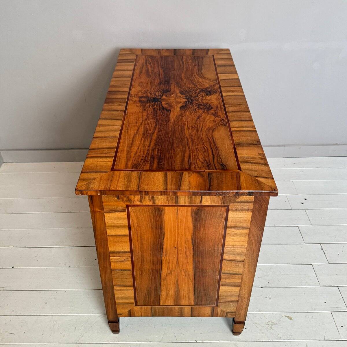 Louis XVI German Walnut Commode with Geometric Inlays, 1780