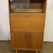 Petite armoire secrétaire vintage