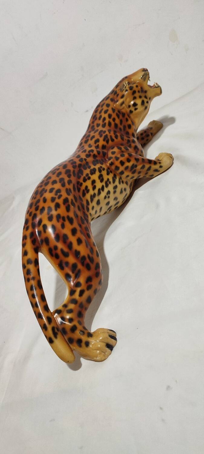 Tigre de cerámica. España, 1970s.