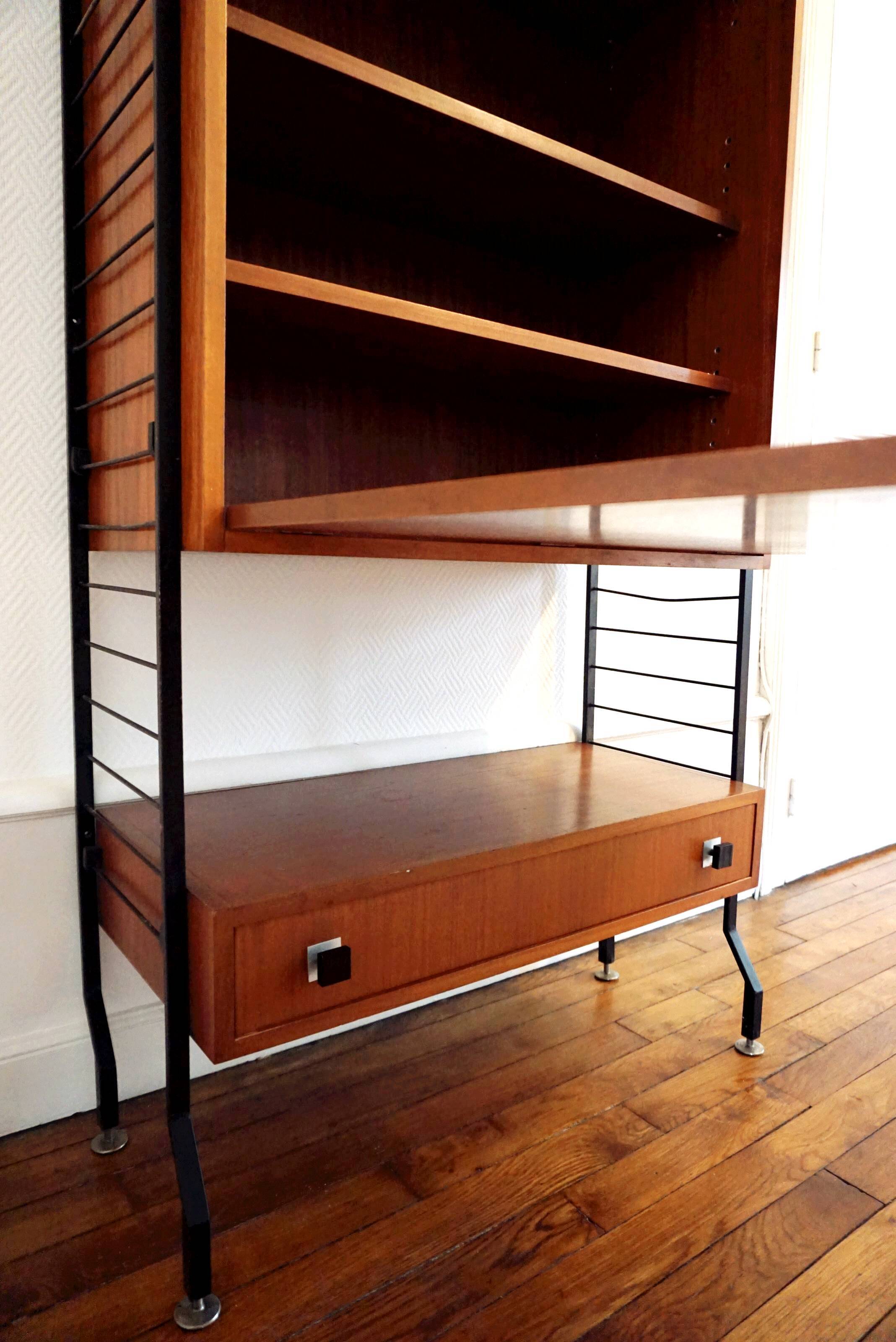 Adjustable shelf Combineurop