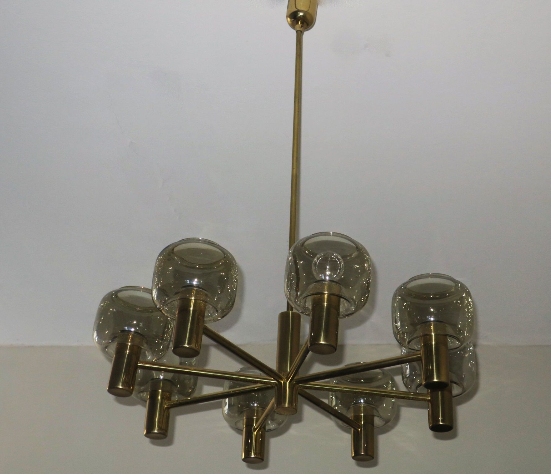 Mid-century 8-arm brass & glass chandelier