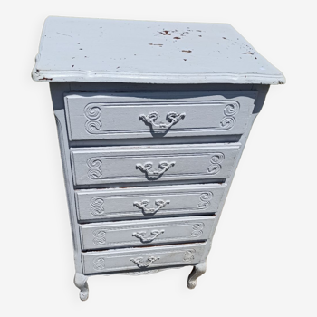 Chest of drawers