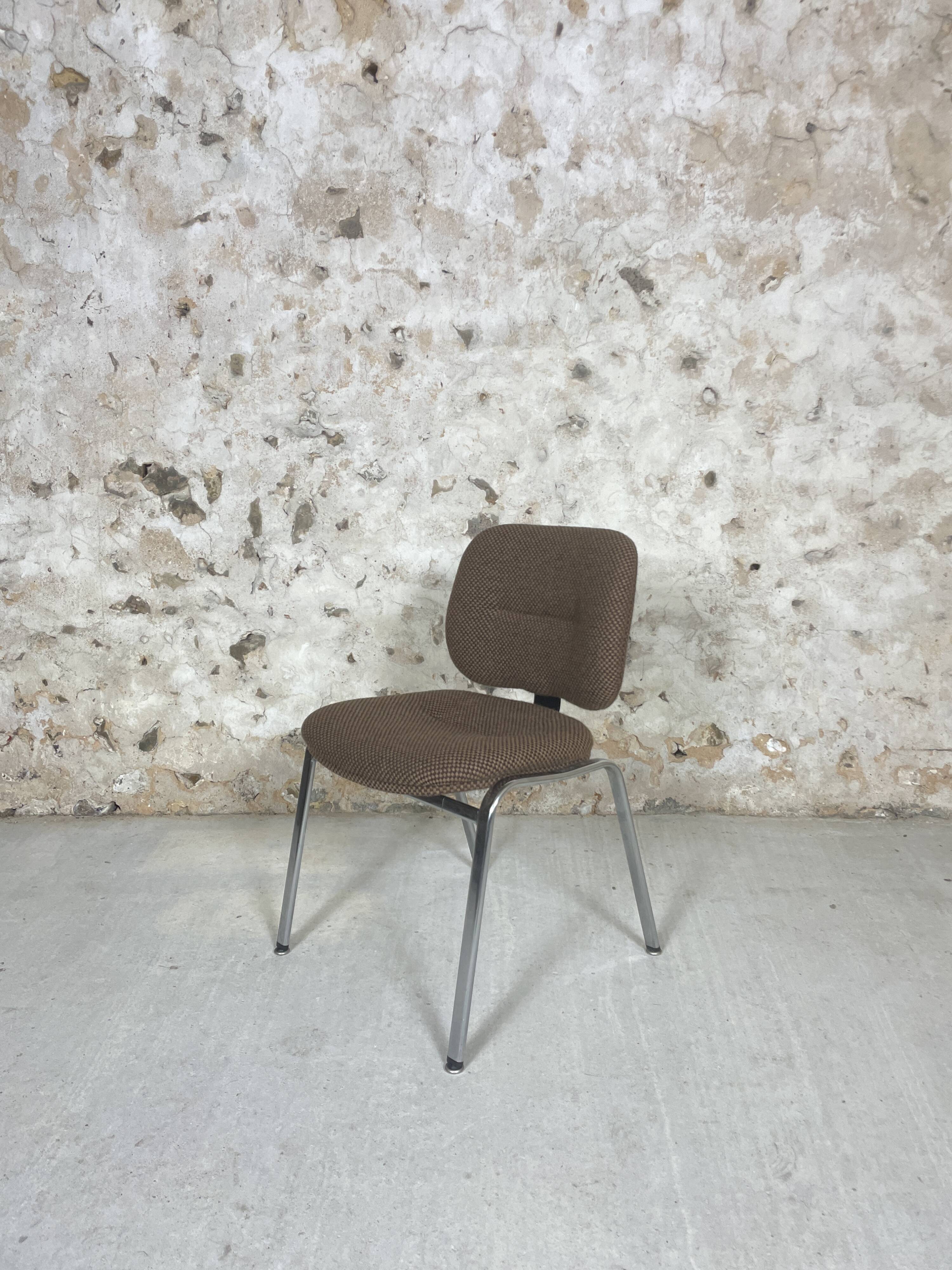 Conference chairs 70