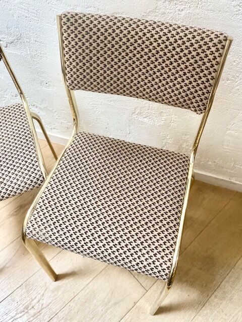 Set of 2 vintage chairs