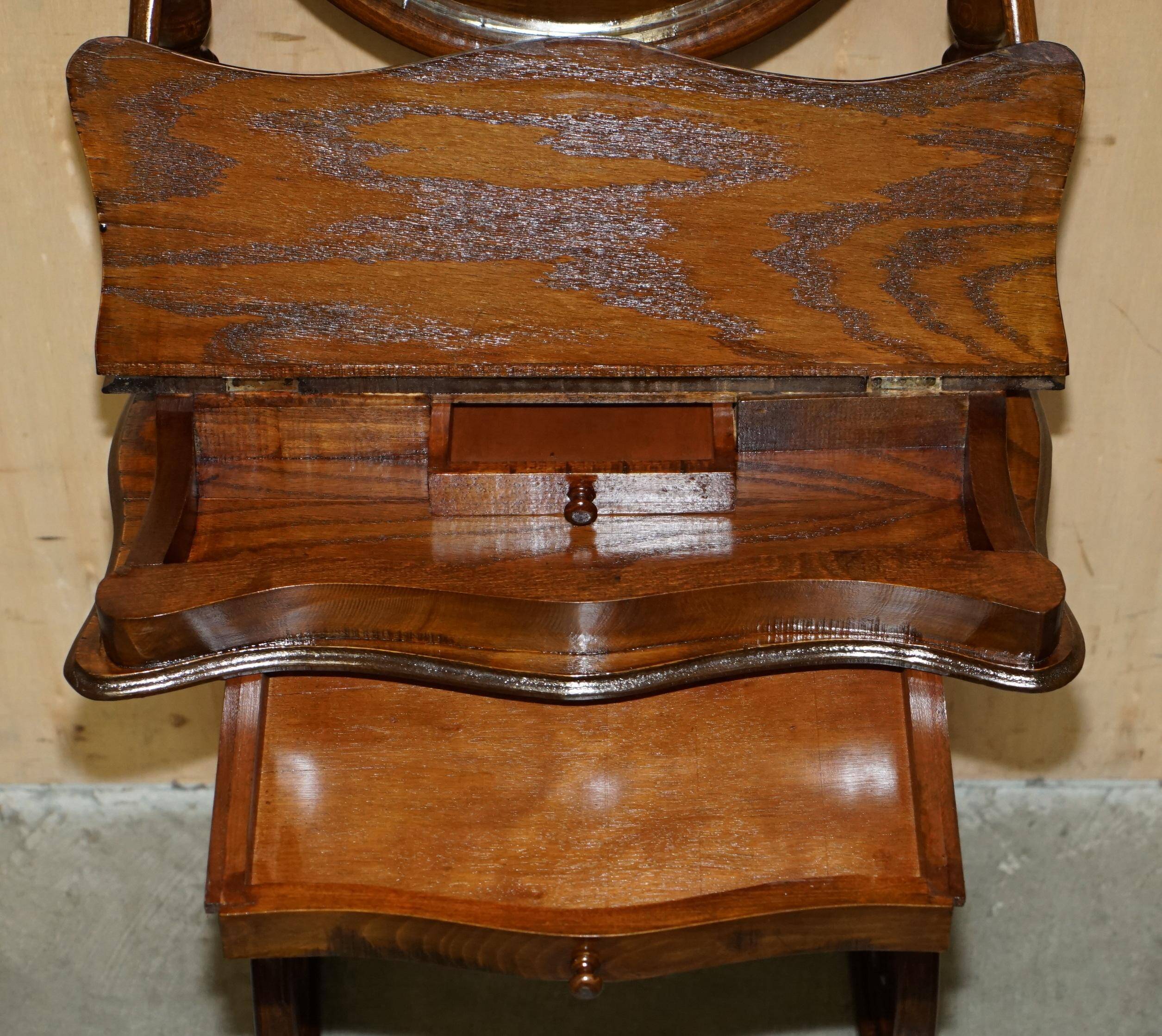 Victorian Thonet dressing table in bent wood with adjustable stool.
