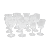 Service 12 verres à pied dépareillés