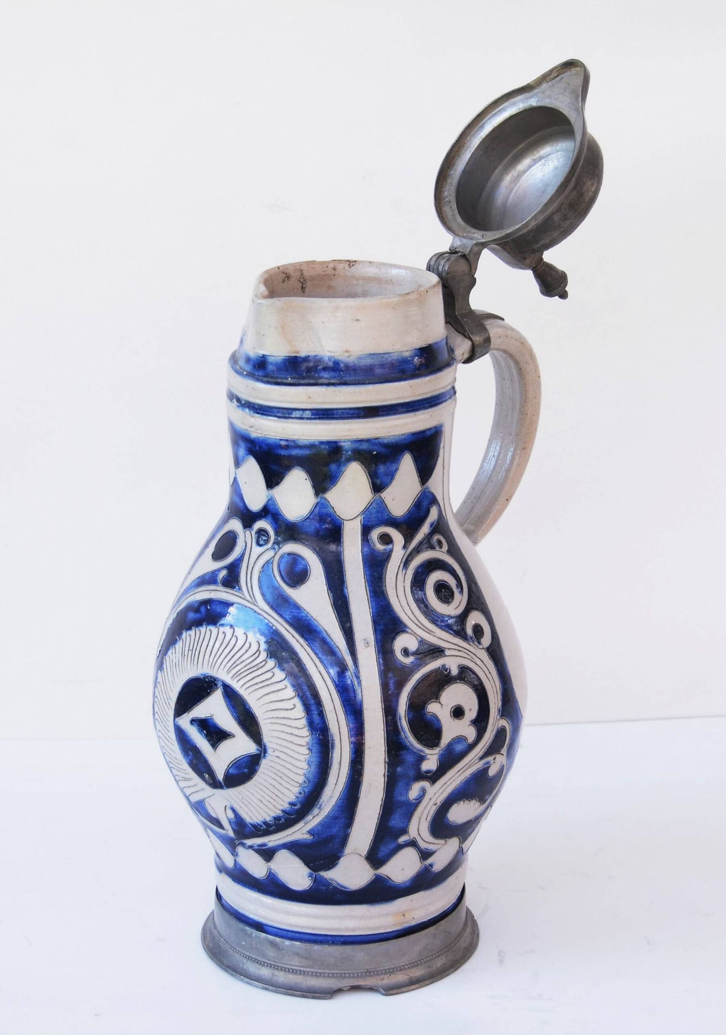 Pichet allemand émaillé Westerwald Biedermeir du XIXe siècle 2,5 L