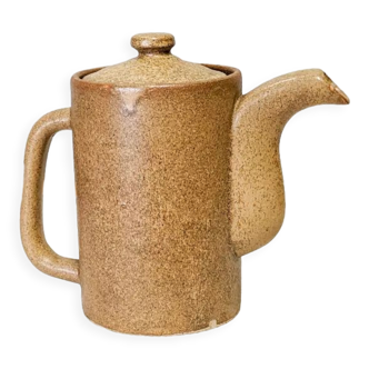 Sandstone pitcher