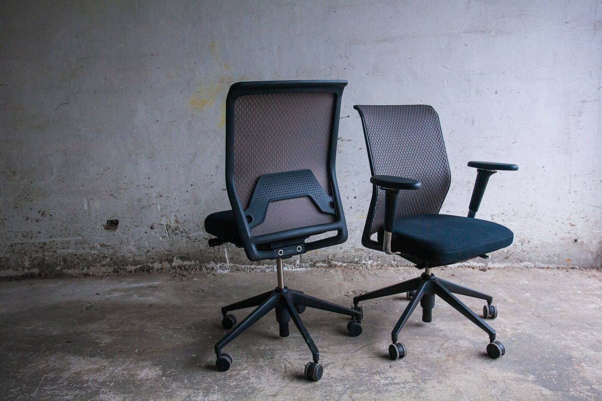 Vitra ID Trim office chair by Antonio Citterio