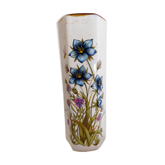 vintage exagonal wall vase pattern flowers from the countryside