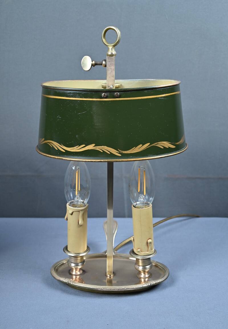 Pair of "Bouillotte" Lamps in Brass, Empire Style – Early 20th Century