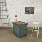 oak and pine central island workshop workbench