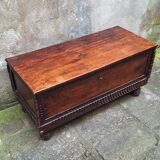 Coffre de mariage cassone en bois