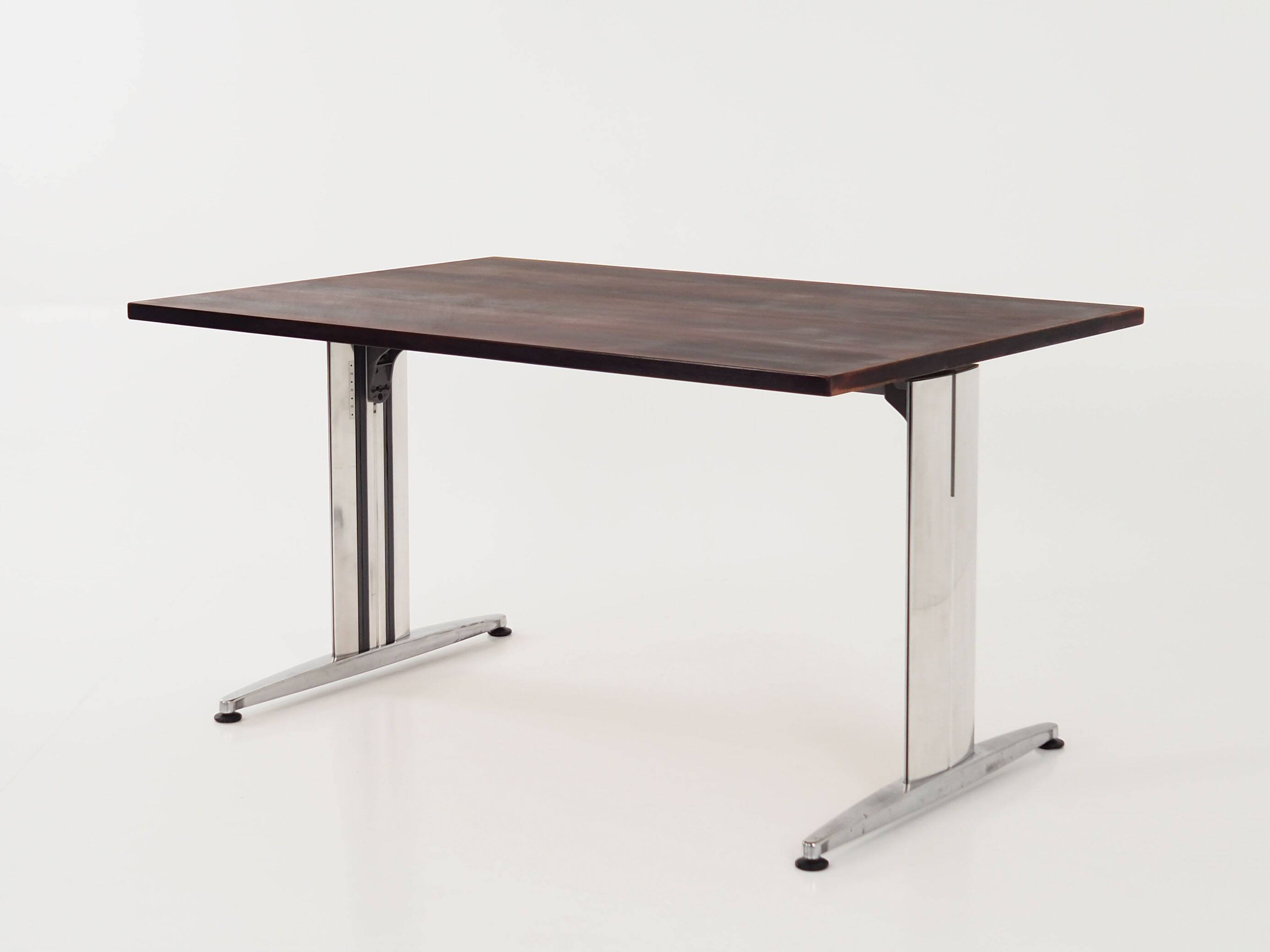 Bureau en palissandre, années 1970, design danois, production : Danemark
