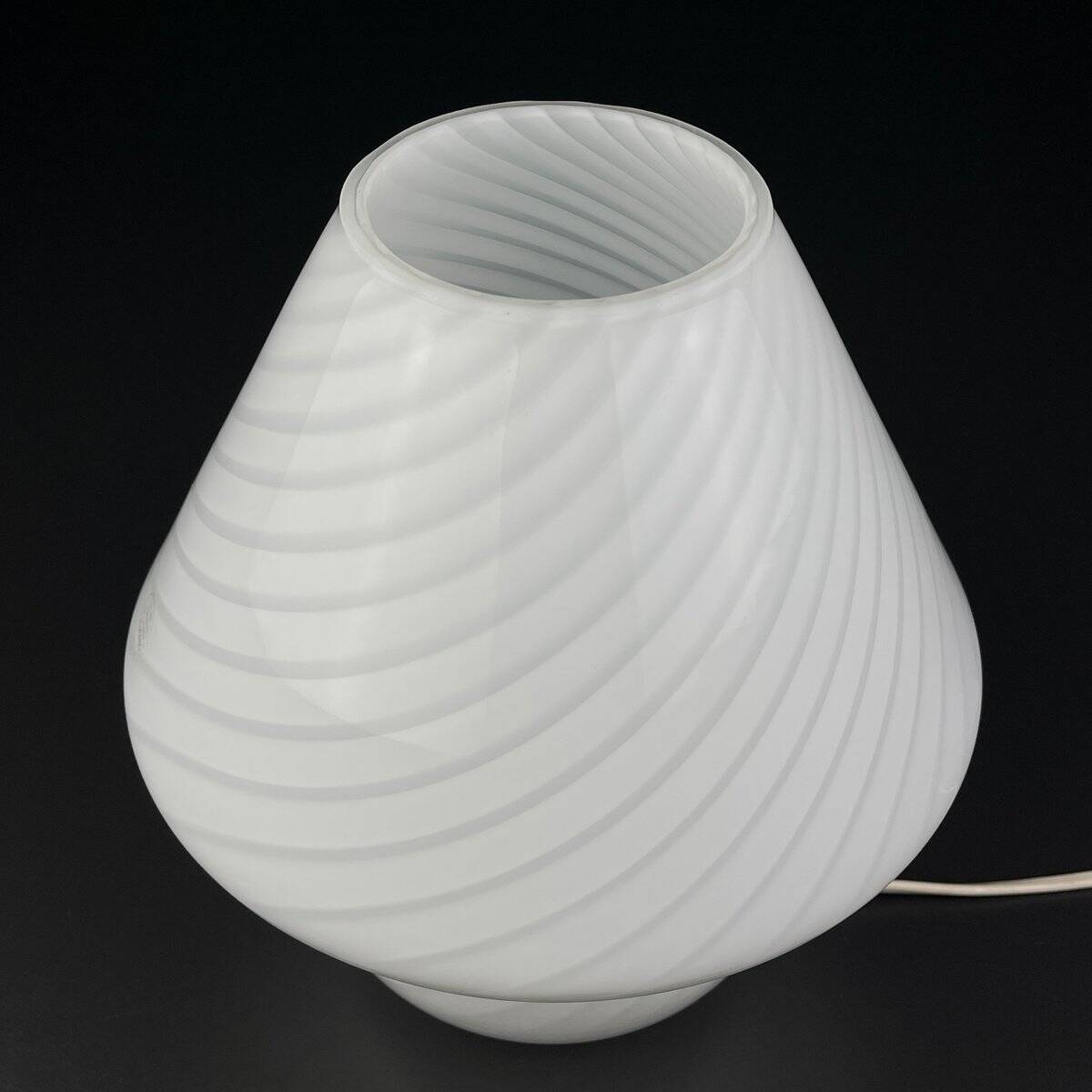 Vintage Murano glass table lamp in a swirling mushroom shape, Italy, 1970s.