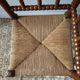 Chaise vintage coin du feu en bois tourné bobine