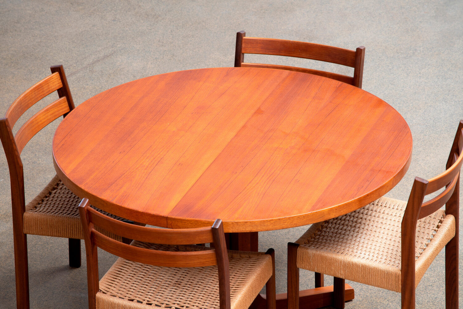 Vintage Scandinavian Table (Danish) 1960