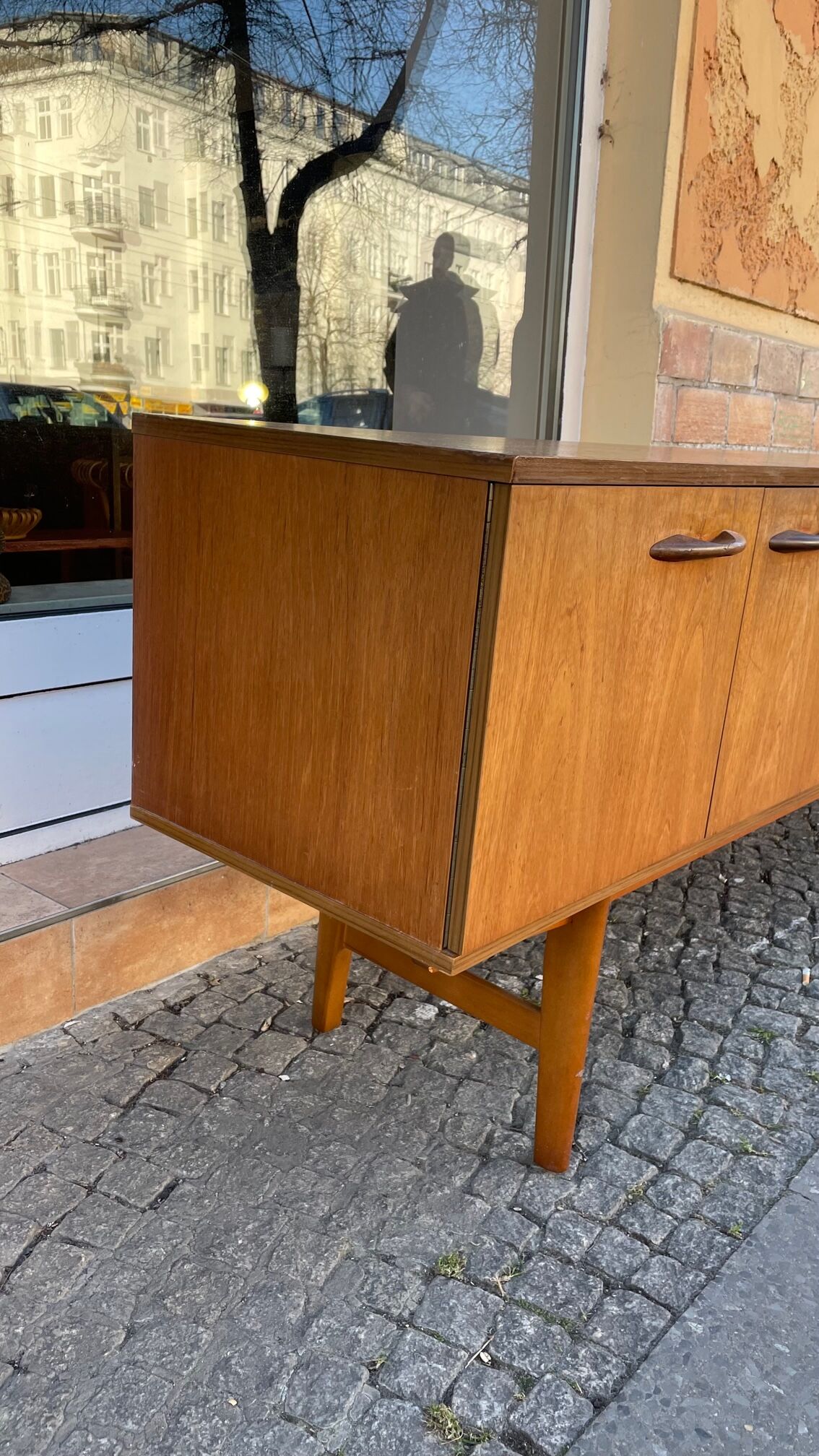 Teak row from the 60s Avalon edition