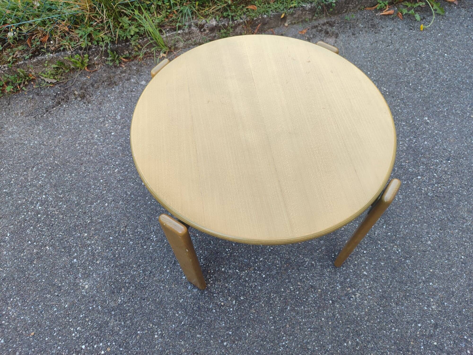 Table by Bruno Rey Dietiker