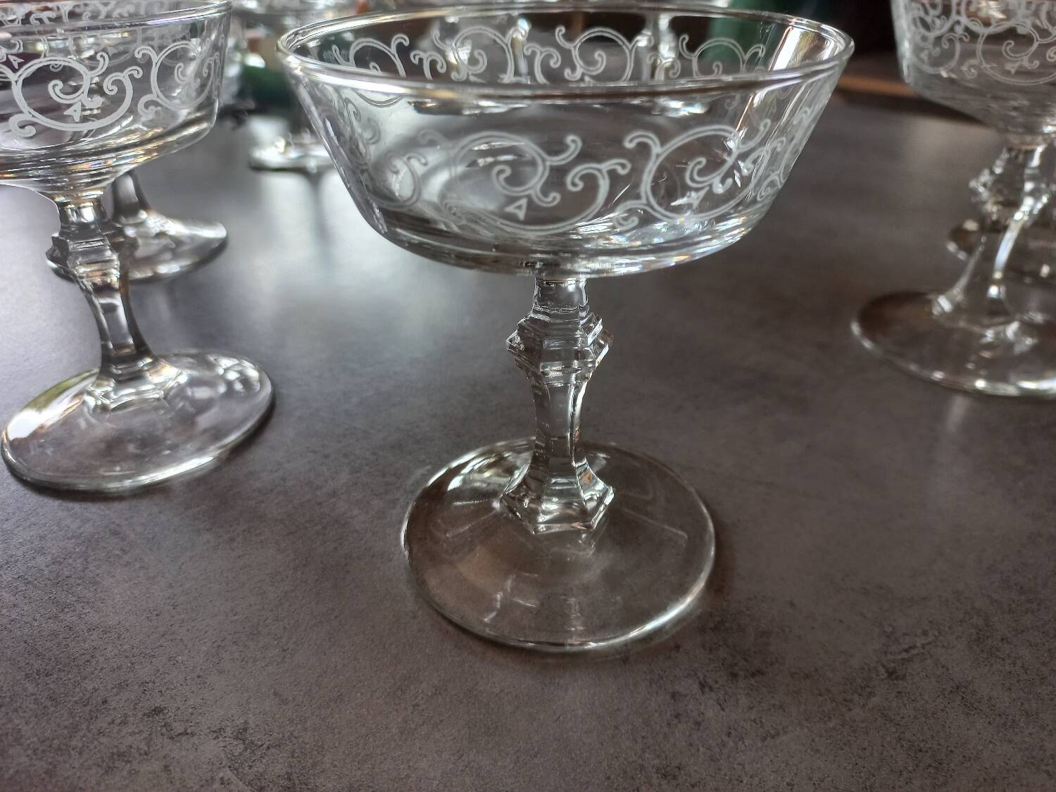 Lot 9 art deco Champagne glasses